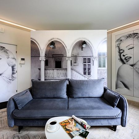 Apartament Marylin クラクフ エクステリア 写真